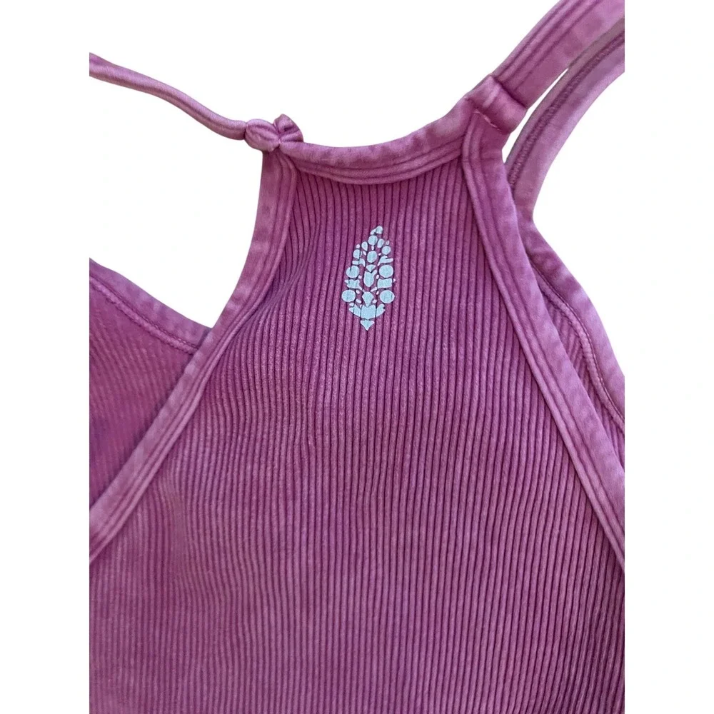 Free People Movement Happiness Runs Crop Tank Magenta Pink Ribbed Top M/L - Picture 3 of 4